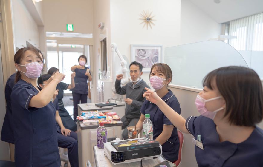 院内ミーティングの様子
